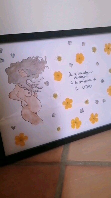 🪷 La célébration de fin de grossesse 
(vidéo 2/2)

Ce moment qui permet à la future maman de se relier aux femmes qu'elle aime et à son bébé. 

Quelques heures juste pour cette femme : 
La célébrer, l'honorer, la choyer, la chouchouter, l'écouter
Prendre soin d'elle, lui apporter de l'amour, de belles énergies
La nourrir de bons aliments, de petites attentions, de mots doux, réconfortants, aimants, soutenants
Lui permettre de se sentir entourée et portée jusqu'à la fin de sa grossesse, pour son enfantement et le post partum
Créer un village autour d'elle et de sa famille 

Ces espaces entre femmes sont si beaux, doux, vrais, puissants (comme la naissance finalement 🥰)

Merci @sandra_marinelli_ de me permettre d'être à vos côtés pour un des évènements les plus importants de vos vies. Je suis honorée d'avoir organisé cette journée pour toi, pour vous 🤍

Si toi ou une femme de ton entourage est enceinte et que la célébration de fin de grossesse t'interpelle, écris moi 😉

~.~.~.~.~.~.~.~.~.~.~.~.~.~.~.~.~.~.~.~.~.~.~

Je suis Justine, doula
Je vous propose de nourrir votre confiance, dans le but que la naissance de votre bébé soit la plus douce et respectée possible
Pour ta grossesse, ton enfantement et votre post-partum, je te souhaite d'être Reine, Sereine et Souveraine ✨🤍🍃